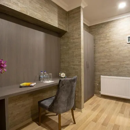 La Vie Aparthotel
