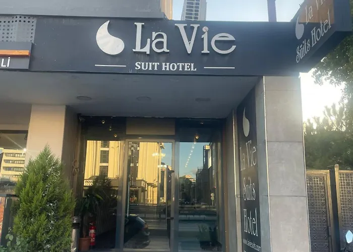La Vie Aparthotel